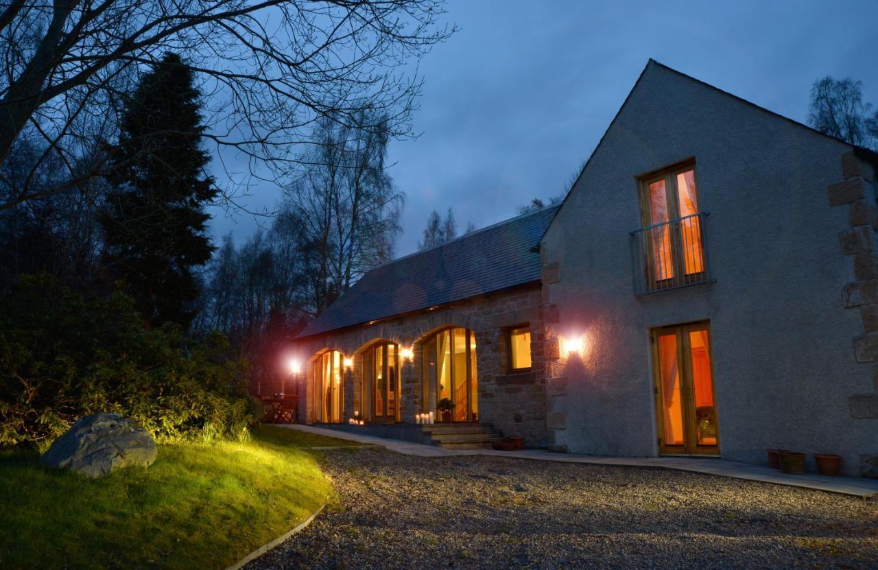 Tigh Na Bruaich Bed & Breakfast Kingussie Exterior photo